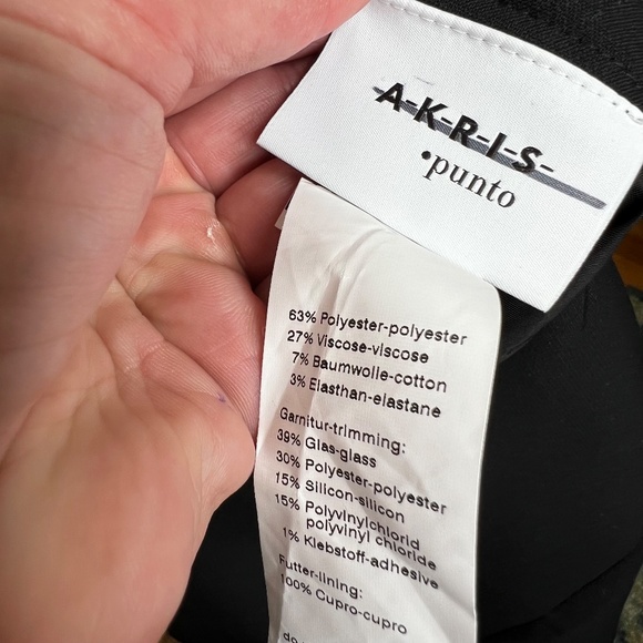 NWT Akris Punto Black A-Line Skirt with Black Embellishments, Size 4 - Picture 6 of 10